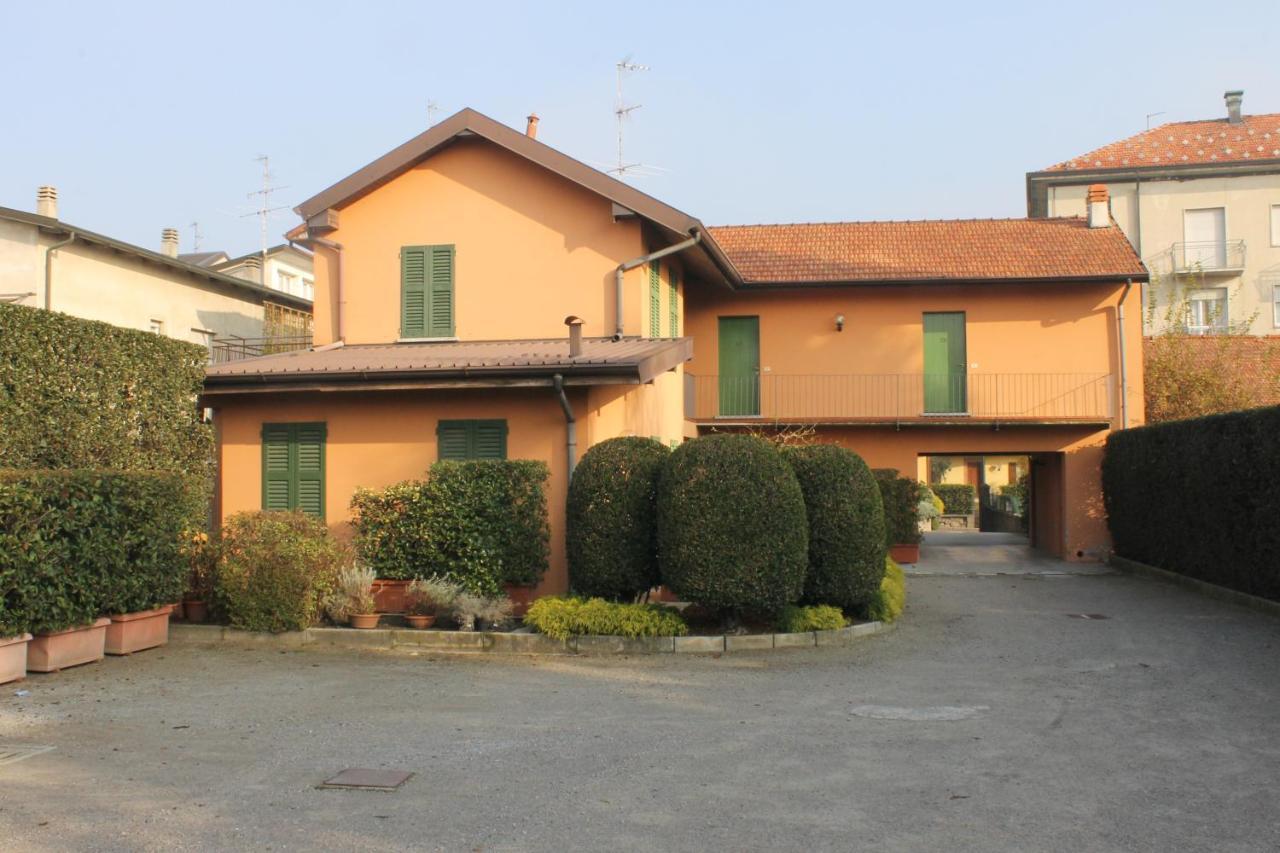 Albergo La Scaletta Cantu Exterior photo